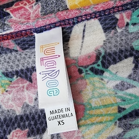 Lularoe flowers & stripes Classic T Sz. Xs - Picture 5 of 6